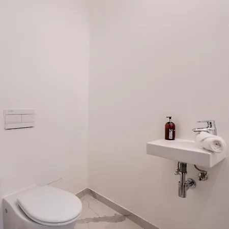 Sacre-coeur Modern 4bd With Sauna For 10 Guests! Apartment *