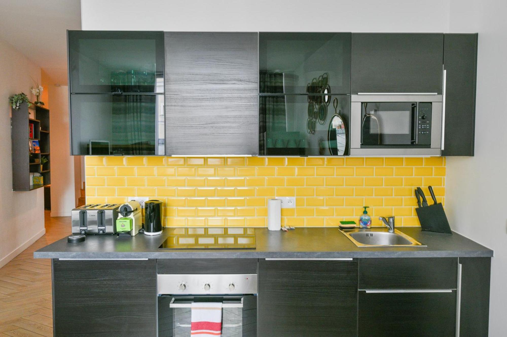Sacre-coeur Modern 4bd With Sauna For 10 Guests! * Parigi