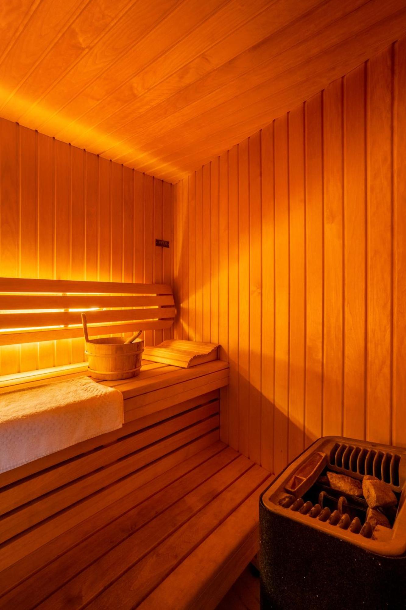 Apartment Sacre-coeur Modern 4bd With Sauna For 10 Guests!